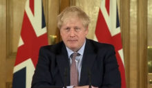Boris Johnson: Yoğun bakım üniteleri çok büyük risk altında