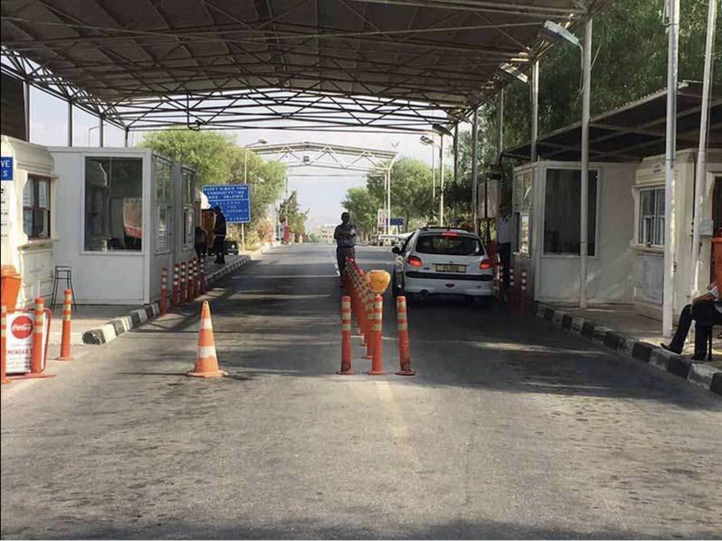 3959DCEA-F193-4B3C-897F-AFB944CA8DC6