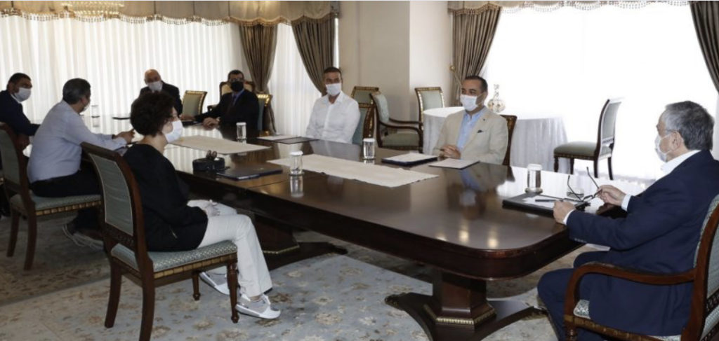 B00B322A-A418-4CEF-8B04-96FE5A2C7AE8