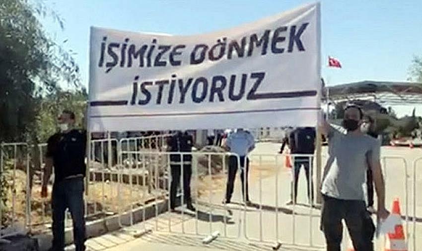 Güney’de çalışan Kıbrıslı Türkler meclis önünde eylem yaptı!