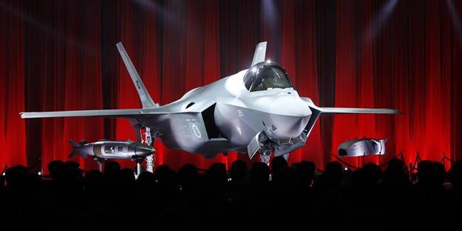 Avustralya 4 yeni F-35 savaş uçağı aldı