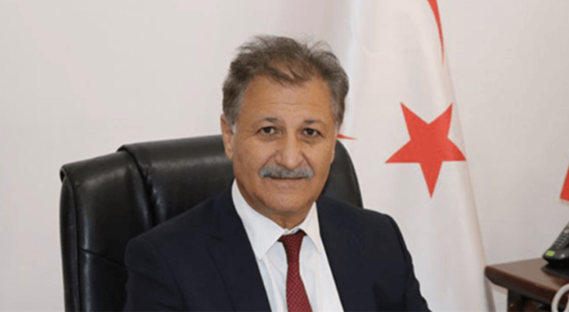 A7E412E5-DF27-4D42-B790-D8ABC132416D