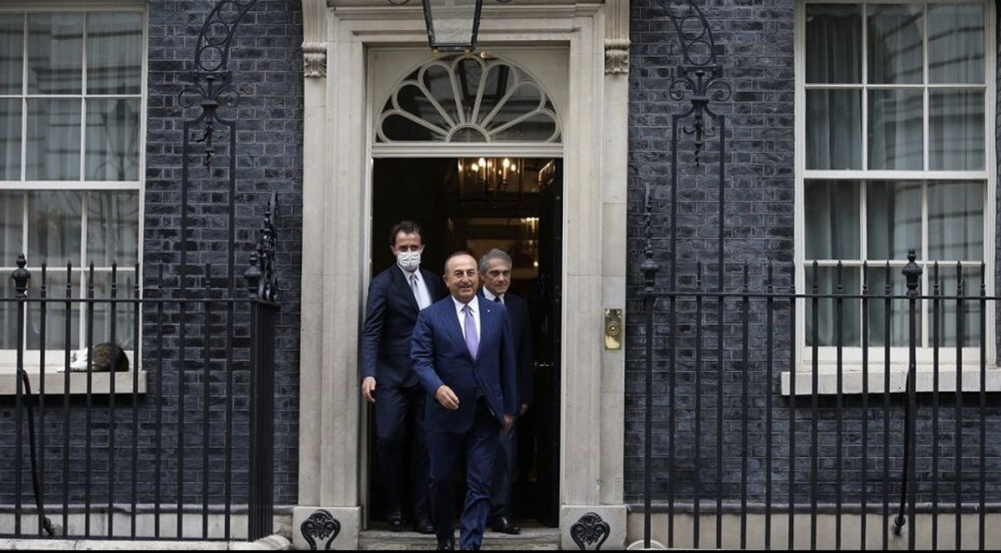 DC4049B4-C24B-4F8C-A887-990C0DD64C2C