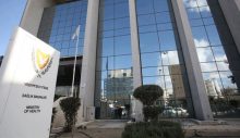 Rum Sağlık Bakanlığı’nda skandal kavga