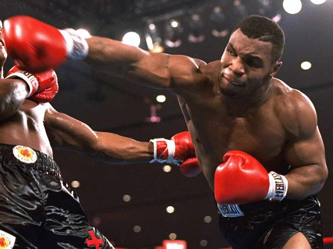 Ringlerin Efsanesi Mike Tyson Geri Dönüyor