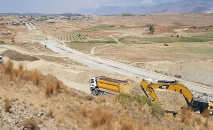 lefkosa_kuzey_cevre_yolunda_calismalar_yeniden_basladi_h94365_e42c6