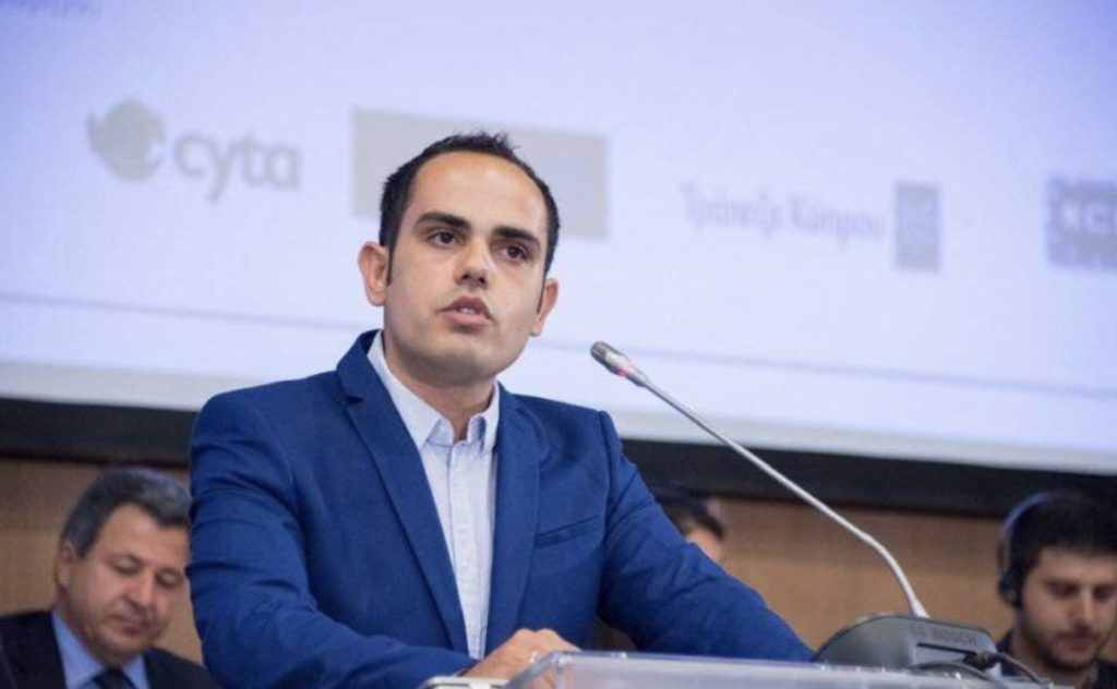 A6EB42C7-1F03-4E97-8EE2-AA0E0149465E