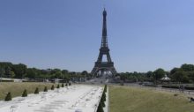 Paris’te saldırı ihbarı: Eyfel Kulesi boşaltıldı!