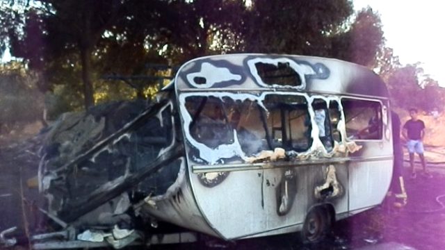 karavanda-cikan-yangin-agaclik-alana-sicradi-3-8801267_o