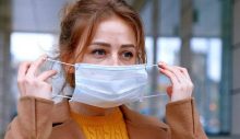 Güney Kıbrıs’ta maske ve test zorunluluğu kaldırıldı