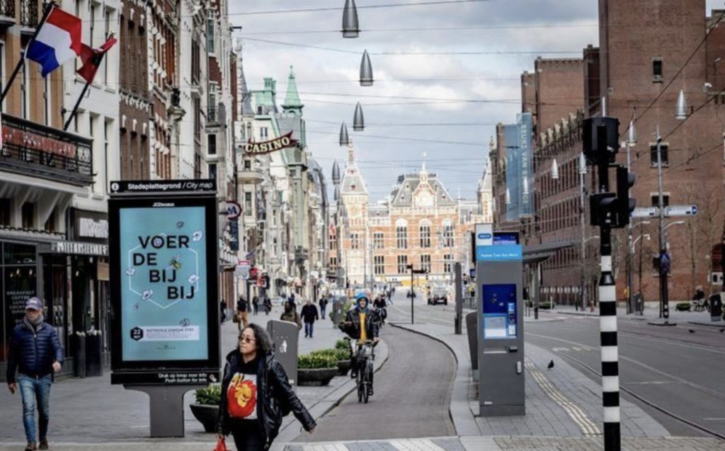Hollanda beş hafta kapanacak