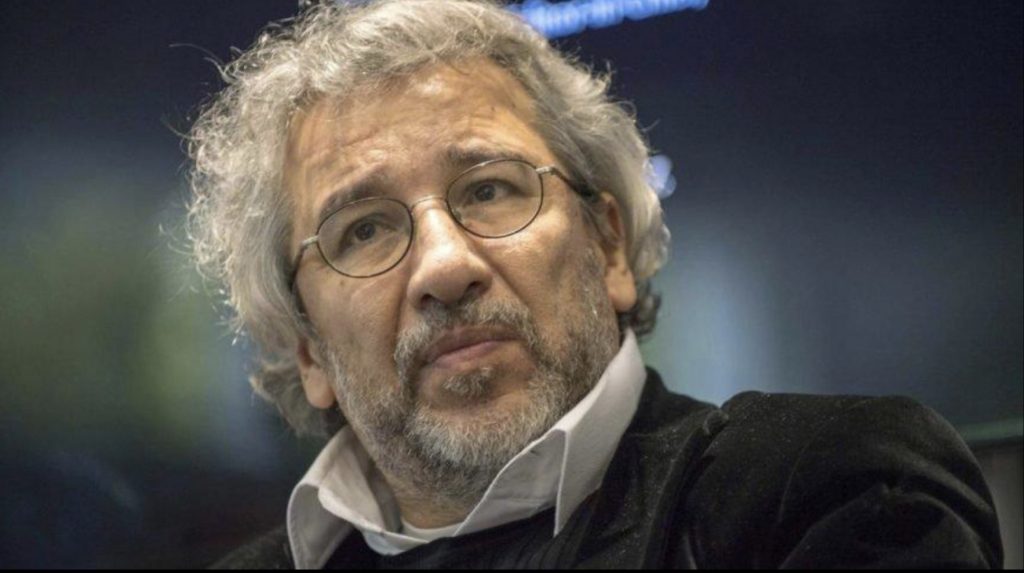 Can Dündar 27 yıl 6 ay hapis cezasına çarptırıldı
