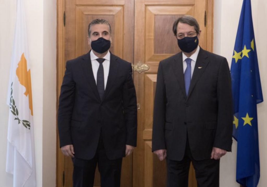 C8F33FB6-6A1F-457B-A30F-DF677668B73F