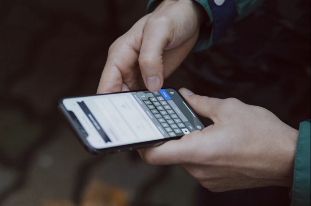 1DD9D686-C04F-4D36-9B9F-4C3B147E6ADC