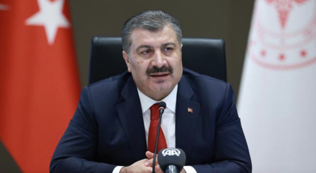 Bakan Koca: Çocuklarımızın kobay olarak kullanılmasına izin vermeyeceğiz