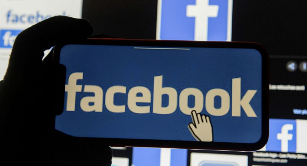 Uganda: Facebook devlet başkanlığı seçimlerine müdahale ediyor