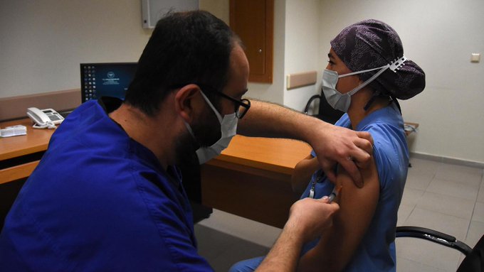 Türkiye’de koronavirüs aşısı olanların sayısı 1 Milyon’u geçti