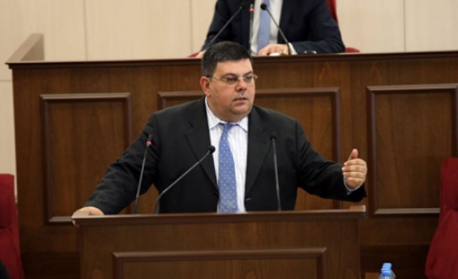 berova_karantinada_h104705_224cc