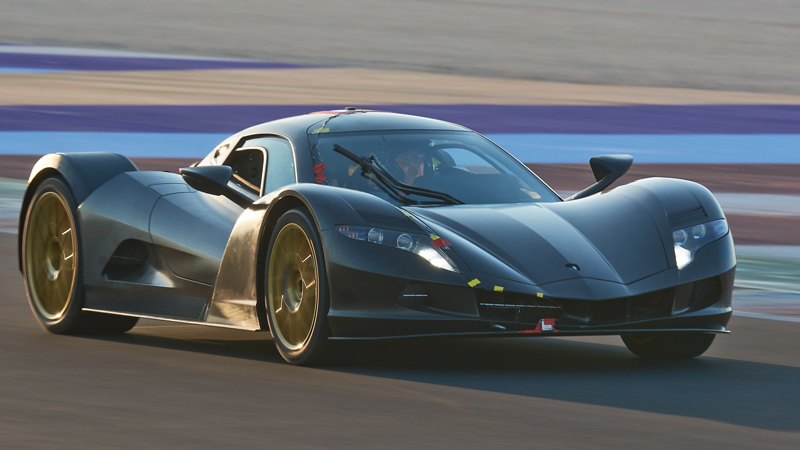 Dünyanın en pahalı elektrikli otomobili satışa çıktı