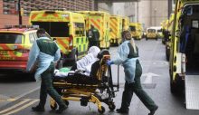 Londra Ambulans sağlık görevlilerine vücut kameraları takılacak