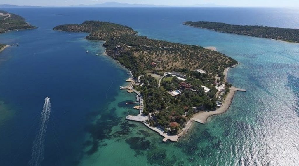 ‘Ege’nin Maldivleri’ 400 milyon liraya satılık