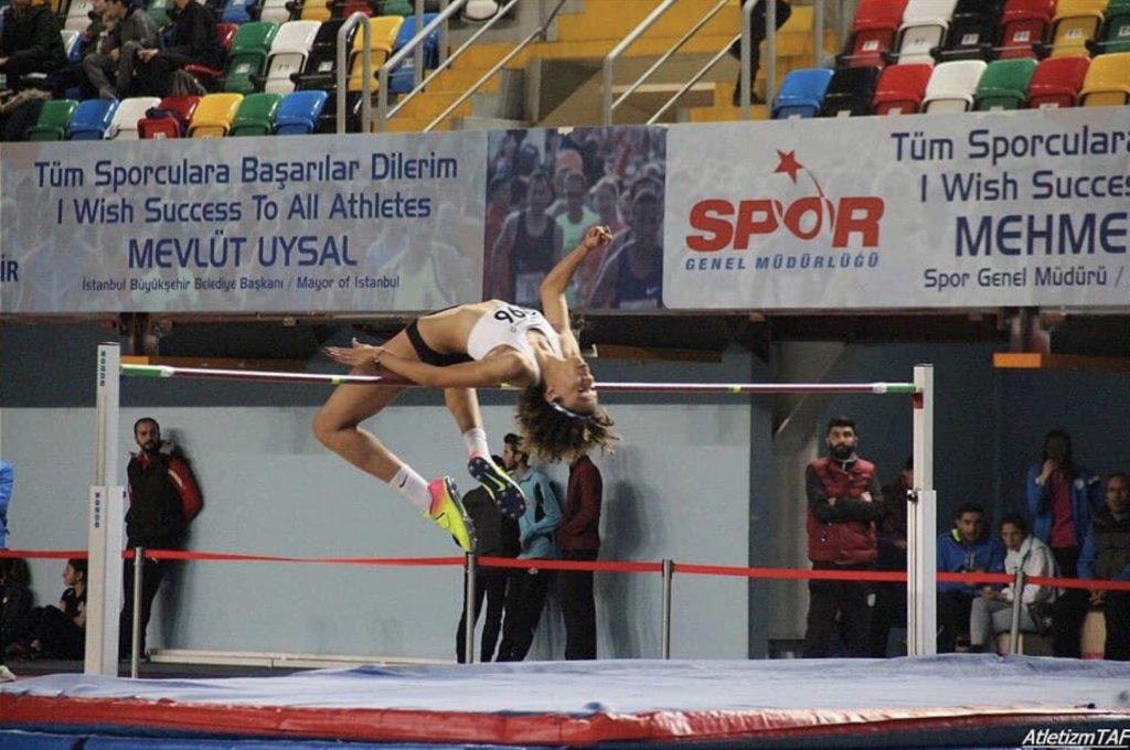 Buse Savaşkan’dan bir başarı daha