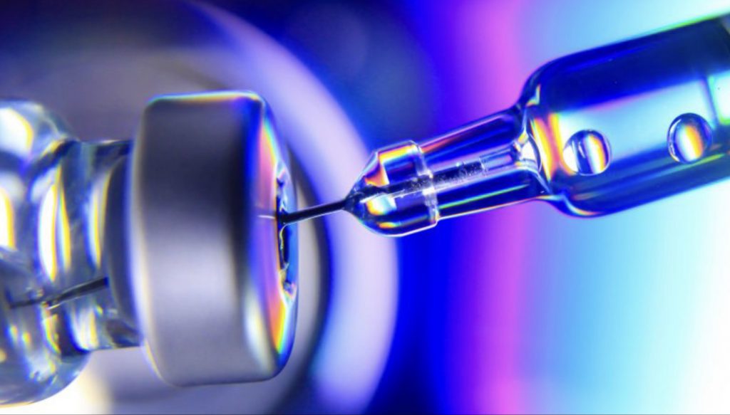 Dünya Sağlık Örgütü : Oxford-AstraZeneca aşısının yeni varyantlara karşı kullanılabileceğini açıkladı