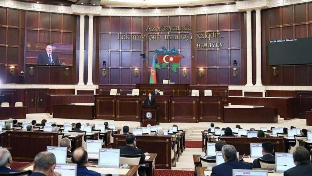 Azerbaycan, Türkiye’ye kimlik kartıyla seyahati öngören protokolü onayladı