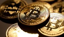 Bitcoin yeşile geçti