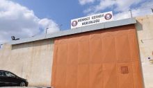 Cezaevine uyuşturucu sokmaya çalıştı!