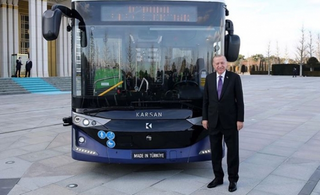 turkiyede_uretilen_elektrikli_ve_surucusuz_otobus_otonom_atak_electric_tanitildi_h105501_f5f77