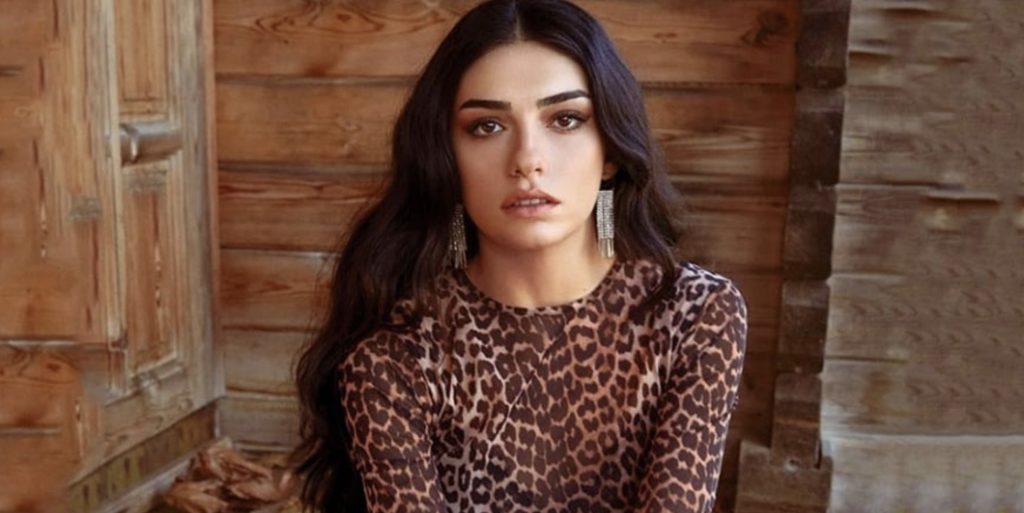 Hazar Ergüçlü: Pandemi beni içten içe mutlu ediyor