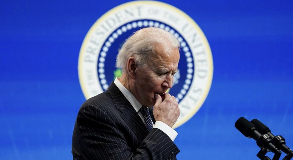 Biden, konuşması sırasında kime hitap edeceğini unuttu