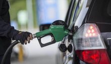 Güney Kıbrıs’ta akaryakıt 2 Euro’ya fırladı
