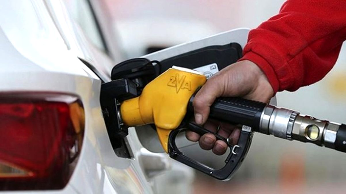 Benzine zam geliyor