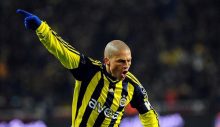 Alex De Souza, sahaya teknik direktör olarak dönüyor