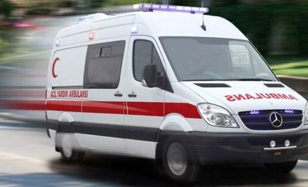 Zeytin toplarken 3 metre yükseklikten düştü