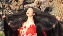Japon Rapunzel 15 senedir saçlarını kestirmedi