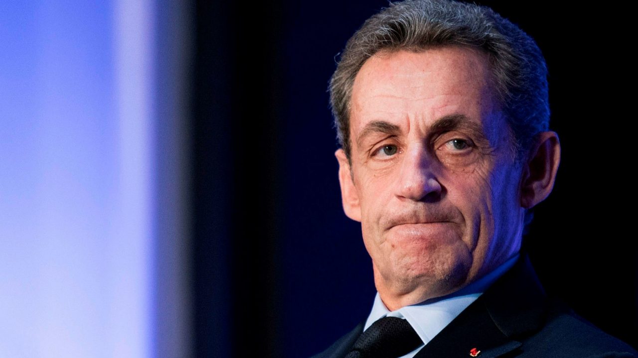 Eski Fransız Cumhurbaşkanı Sarkozy, yolsuzluktan 3 yıl hapis cezası aldı