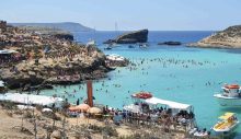Malta, en az 3 günlüğüne adaya gelen turistlere 200 euroya kadar para verecek