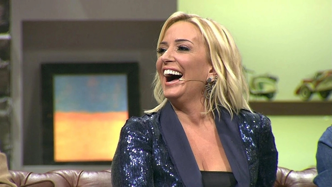 Saba Tümer, kahkahasını NFT olarak 90.000 TL’ye sattı