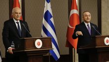 Yunanistan ile kritik görüşmede gergin anlar! Çavuşoğlu’ndan Dendias’a tepki