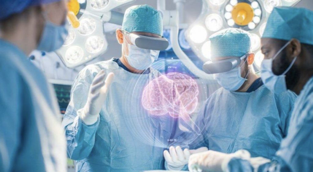 Yeni bir beyin implantı ile düşünceler metne dönüşüyor
