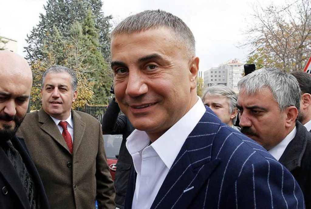 ‘Adaletin girmediği yere mafya girer’