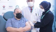T.C Sanayi ve Teknoloji Bakanı Varank yerli aşının 2. dozunu oldu