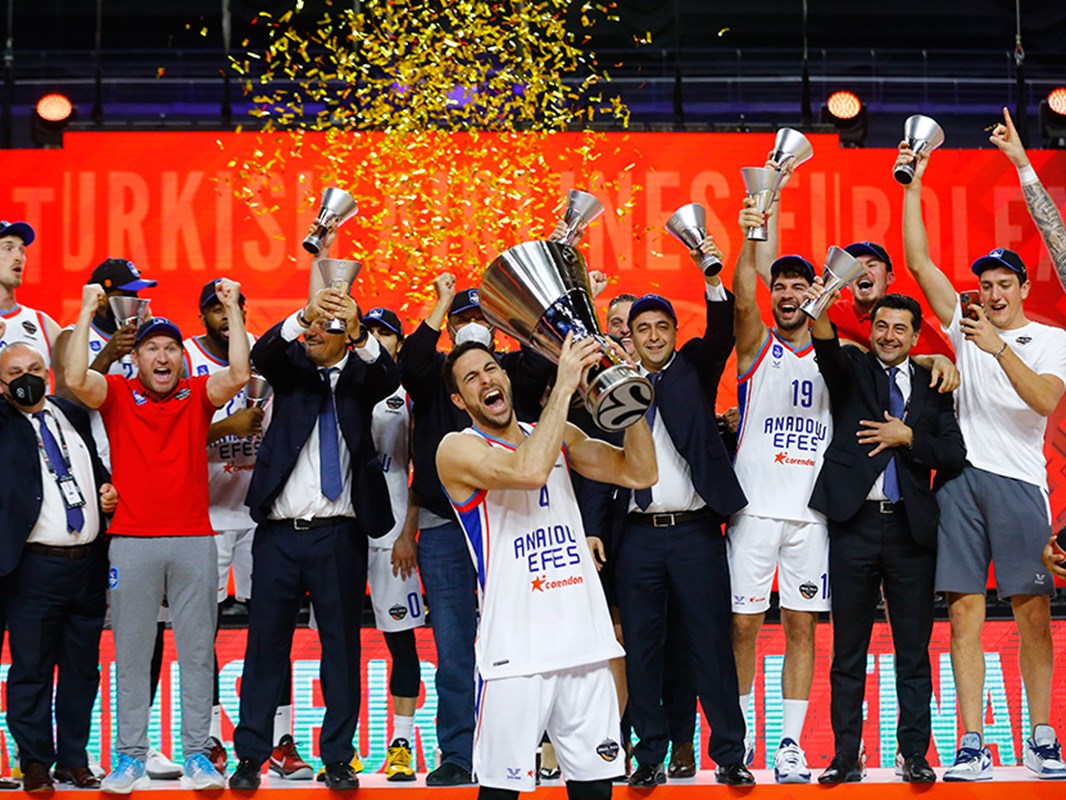 Anadolu Efes, Avrupa şampiyonu oldu!