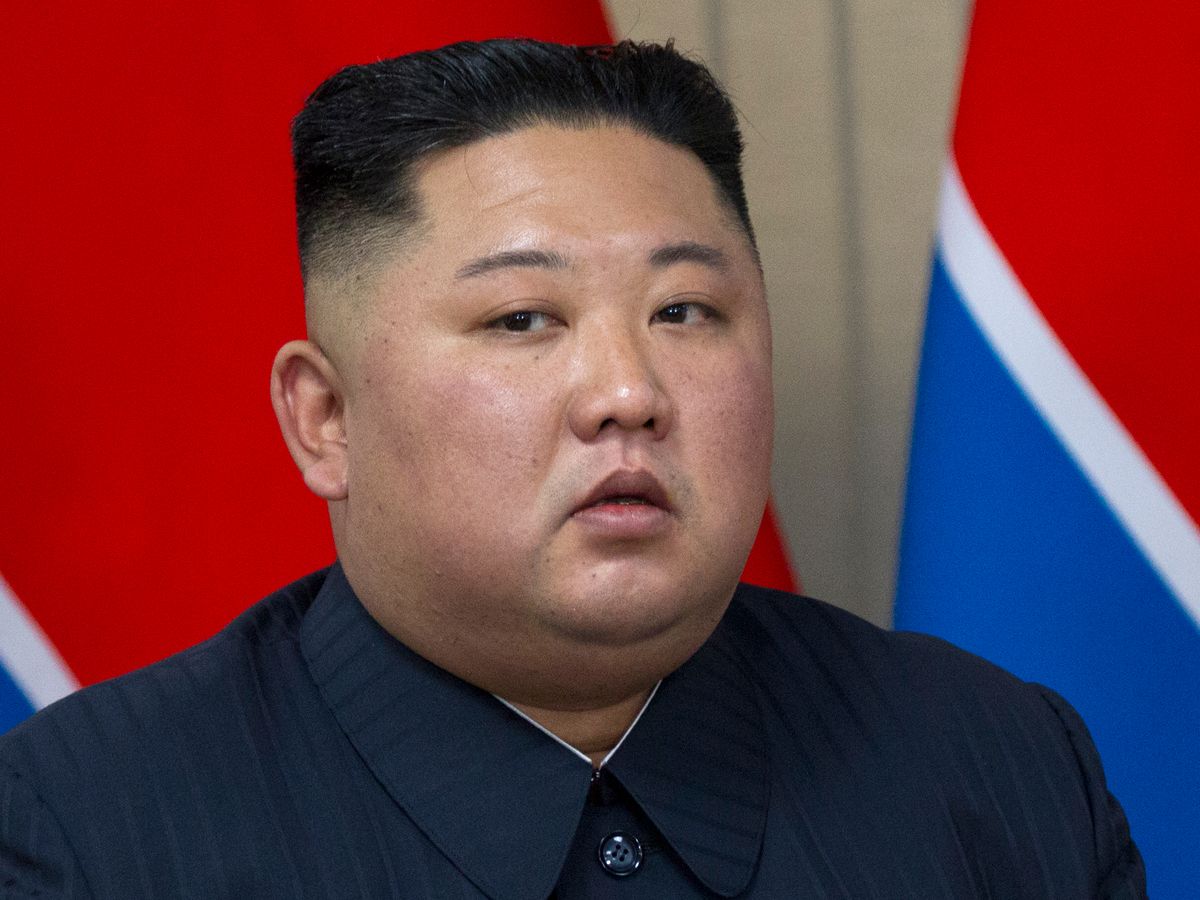 Kuzey Kore, Japon Denizi’ne balistik füze olduğu tahmin edilen bir cisim fırlattı