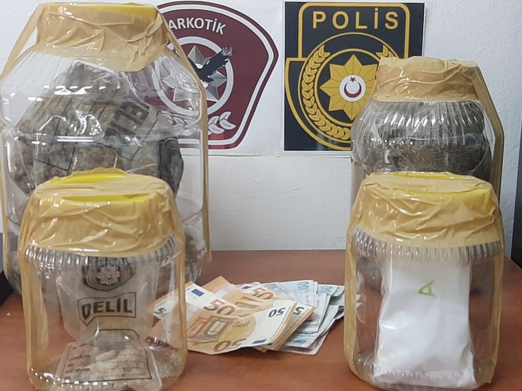 Narkotikten büyük operasyon