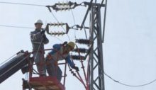 Elektrik akımına kapılıp 6 metre yükseklikten düşen Özikiz yoğun bakımda