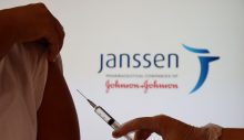 Johnson & Johnson’ın koronavirüs aşısına sınırlama getirildi